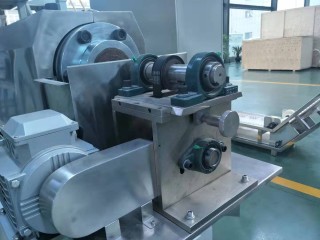 Cutting system on ZH95 Double Screw Extruder