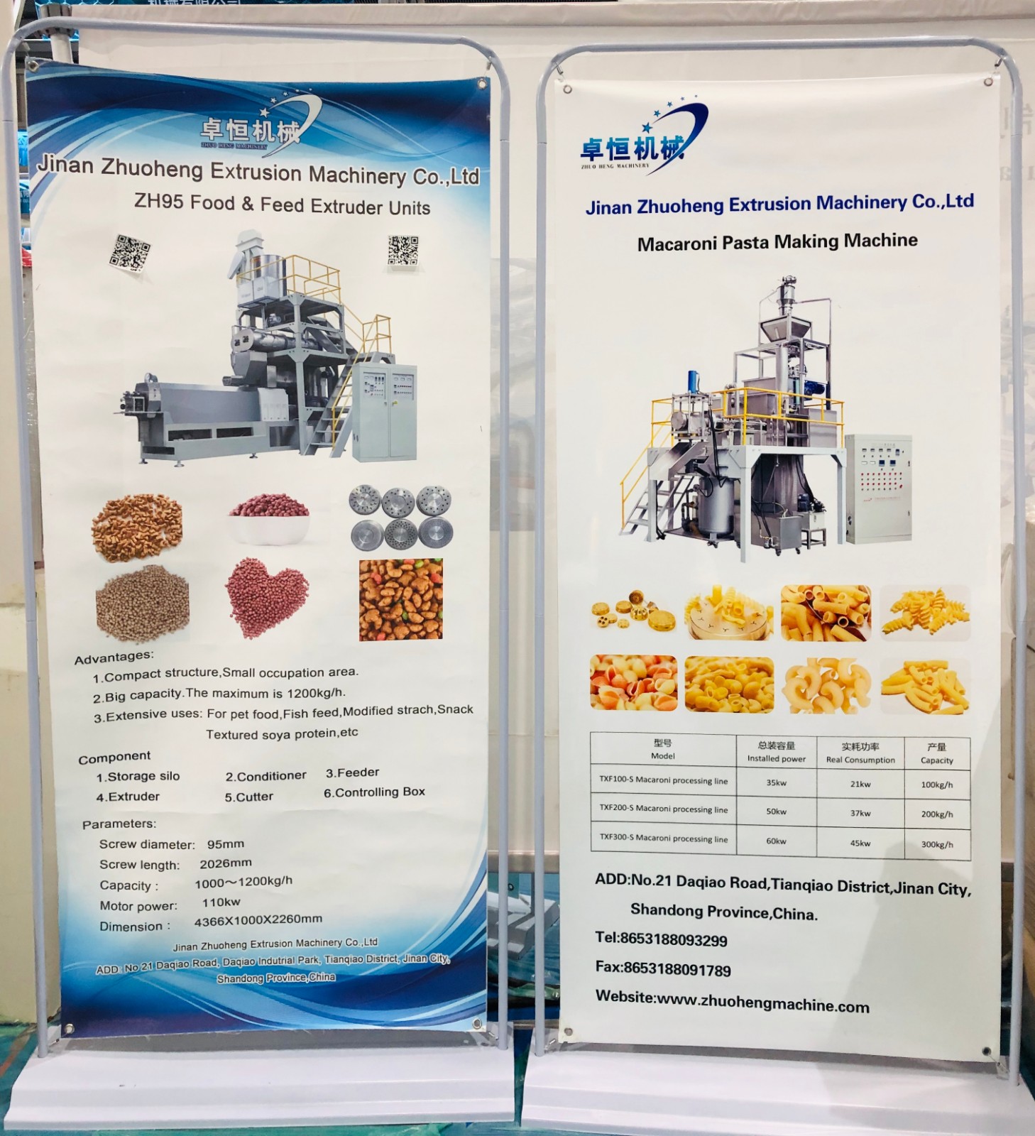 Pet food processing machine