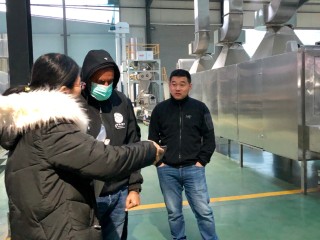 Paquistão clientes para 1.000 quilogramas / h alimentos para peixes que fazem linha da máquina