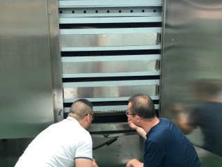 Chinese customers come to our factory to visit pet food equipment on behalf of Kenyan customers