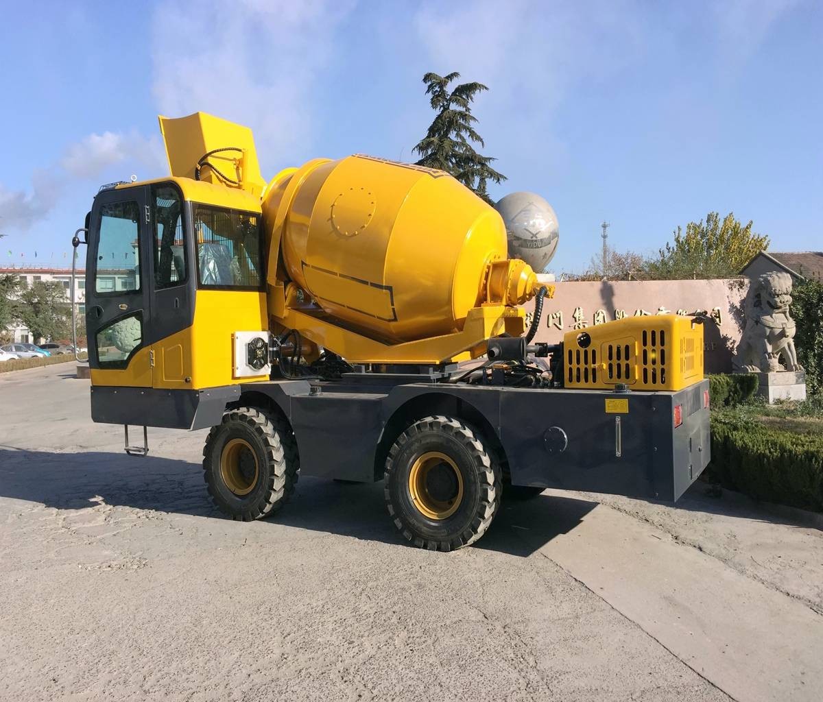 Sales 2.5 M3 Batch Self-loading Concrete Mixer, Buy 2.5 M3 Batch Self-loading Concrete Mixer, 2.5 M3 Batch Self-loading Concrete Mixer Factory, 2.5 M3 Batch Self-loading Concrete Mixer Brands