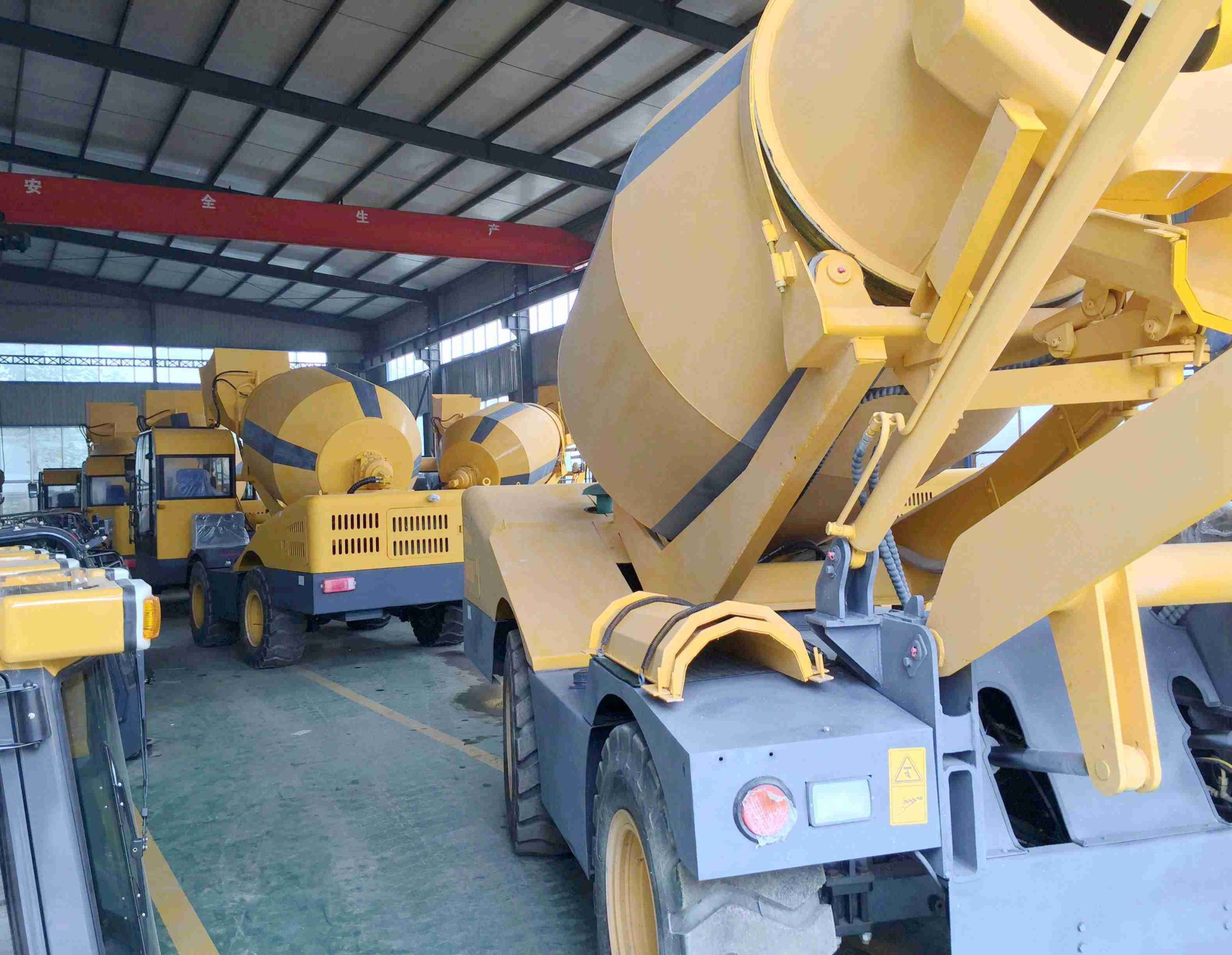 Sales Mobile 4X4 Mini Self Loading Concrete Cement Mixer, Buy Mobile 4X4 Mini Self Loading Concrete Cement Mixer, Mobile 4X4 Mini Self Loading Concrete Cement Mixer Factory, Mobile 4X4 Mini Self Loading Concrete Cement Mixer Brands