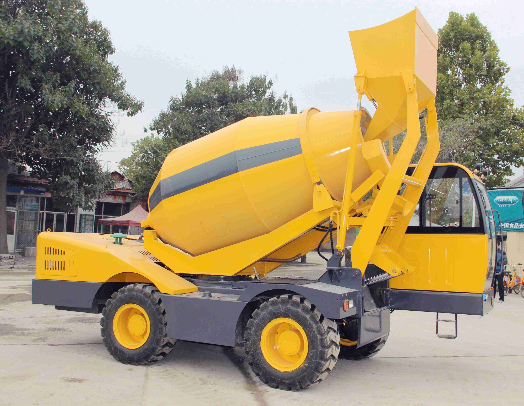 Sales HANK 3.5 Cubic Meters Self Propelled Hydraulic Mobile Self Loading Concrete Mixer Truck Price, Buy HANK 3.5 Cubic Meters Self Propelled Hydraulic Mobile Self Loading Concrete Mixer Truck Price, HANK 3.5 Cubic Meters Self Propelled Hydraulic Mobile Self Loading Concrete Mixer Truck Price Factory, HANK 3.5 Cubic Meters Self Propelled Hydraulic Mobile Self Loading Concrete Mixer Truck Price Brands