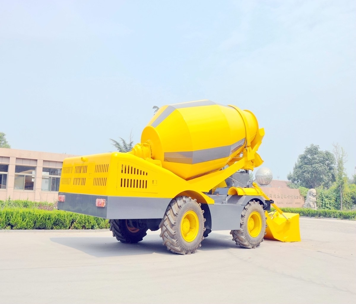 Best Quality Mobile Portable Fiori Self Loading Concrete Mixer