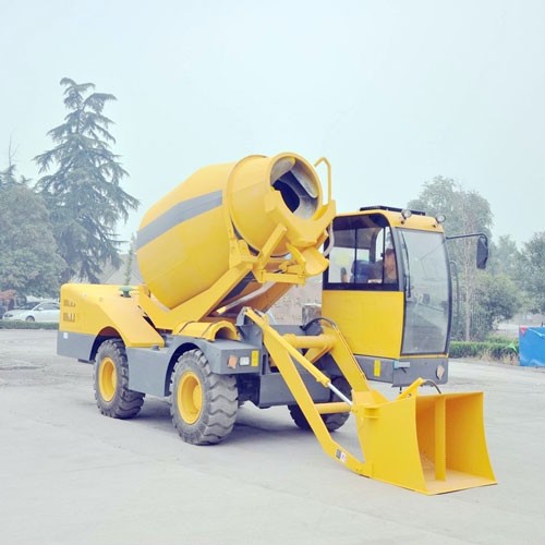QGMC Self Loading Concrete Mixer Truck Use