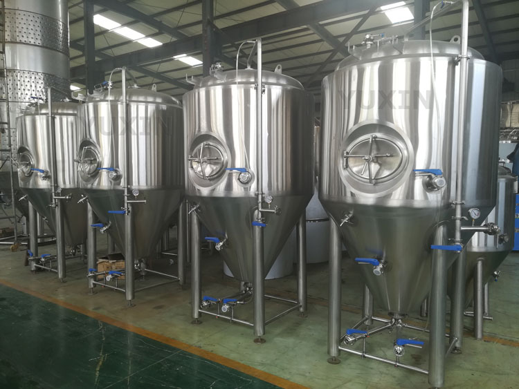 beer brewing equipment