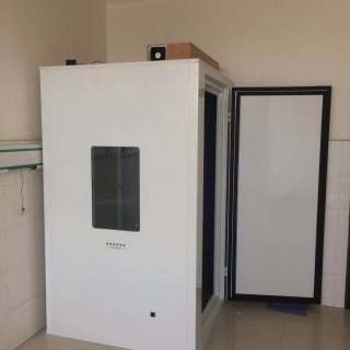 كشك قياس السمع بباب واحد