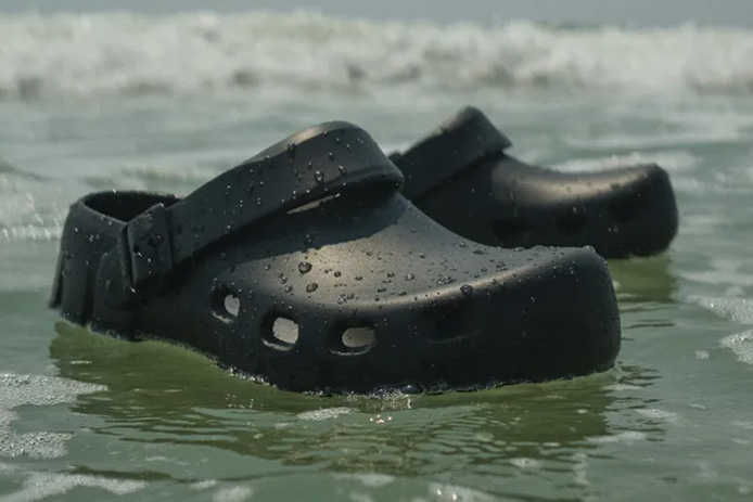 waterproof clogs