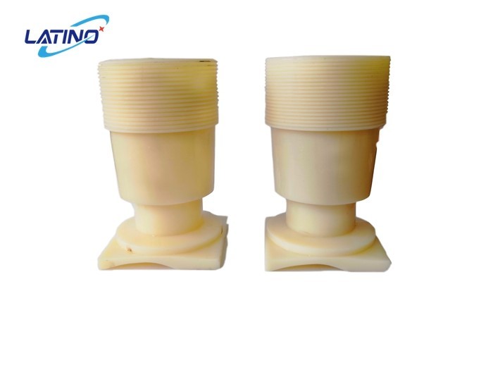 หัวฉีดสเปรย์หัวสปริงเกลอร์ในคูลลิ่งทาวเวอร์