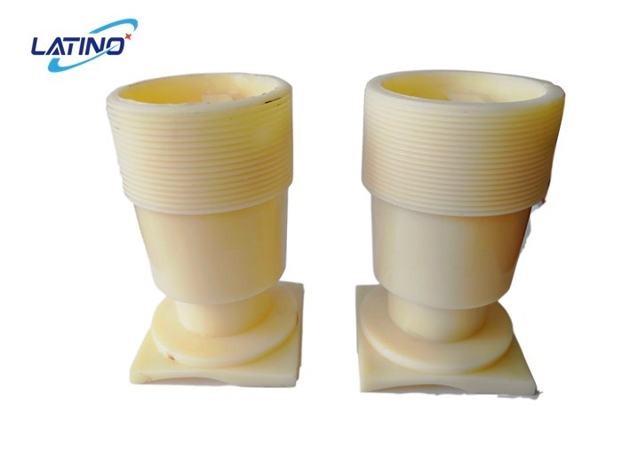 หัวฉีดสเปรย์หัวสปริงเกลอร์ในคูลลิ่งทาวเวอร์