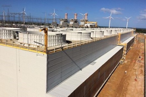 Difference between counterflow and crossflow cooling towers