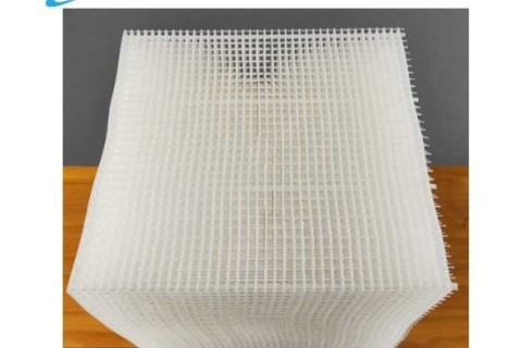 Filtre multicouche pour séparer l'eau et l'huile