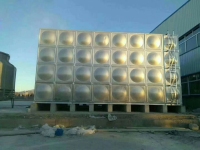 Tangki Air Tahan Lama yang Disesuaikan