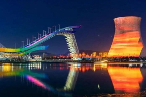 Keindahan Menara Penyejuk di Tapak taman perindustrian Shougang.