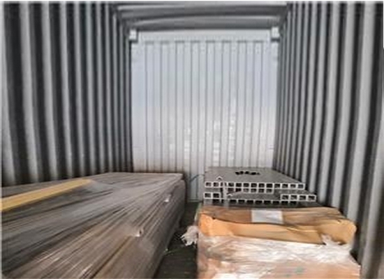 Pengepakan dan pengiriman