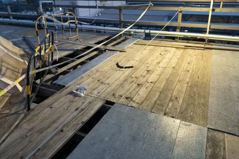 冷却塔ファンデッキの交換